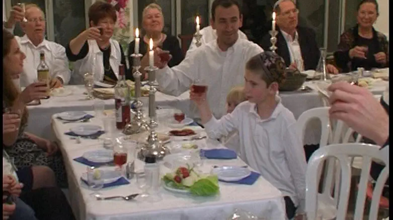 Нет крупным пасхальным седерам