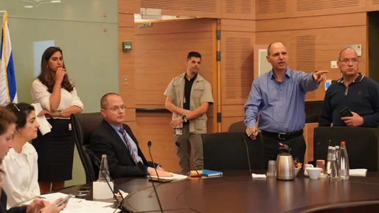 ועדת הכספים