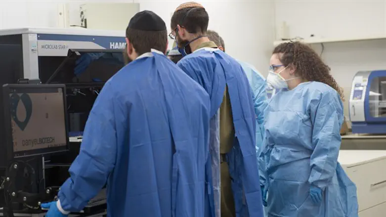 IDF coronavirus lab