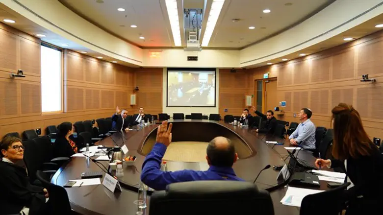 הועדה המסדרת