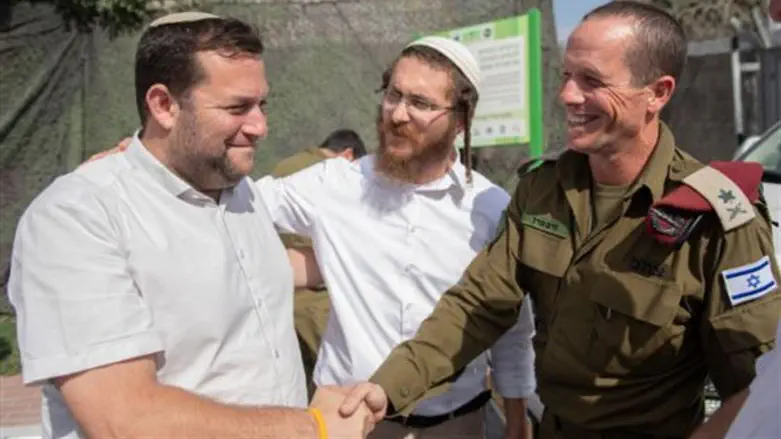 אלוף פיקוד המרכז נדב פדן ויוסי דגן