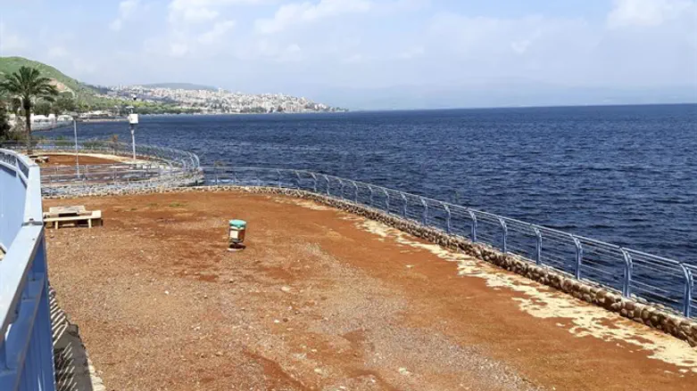 המפלס עולה והחופים ריקים. הכנרת בסוף השבוע