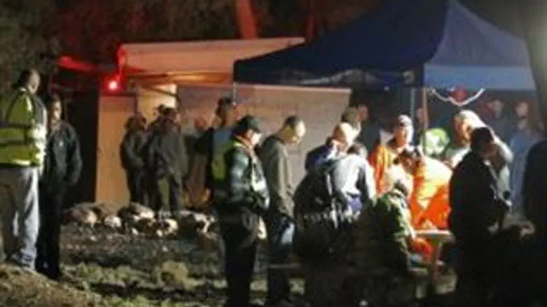 החיפושים הלילה