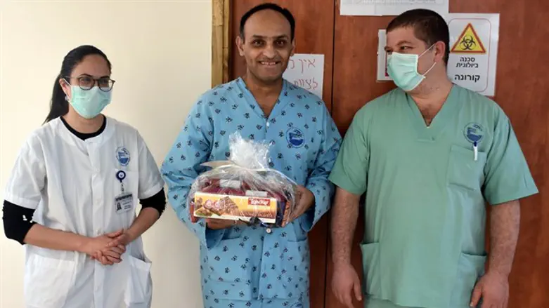 ג'וני עם רופאיו