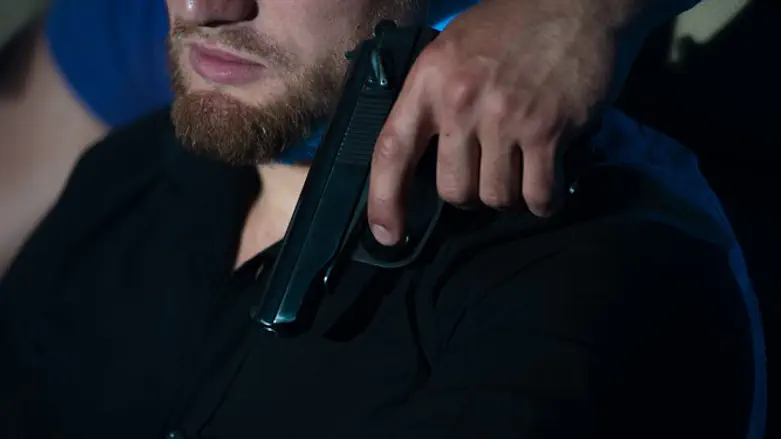 carjacking (illustration)