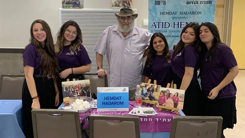 מנסים לשמור על שגרה ככל שניתן