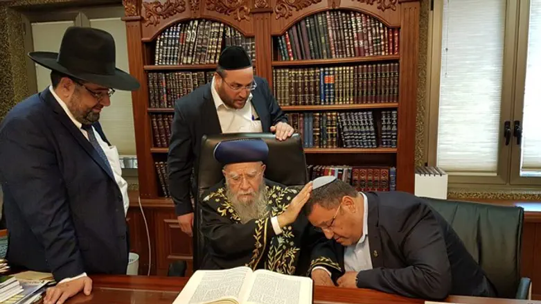 ליאון והרב בקשי דורון