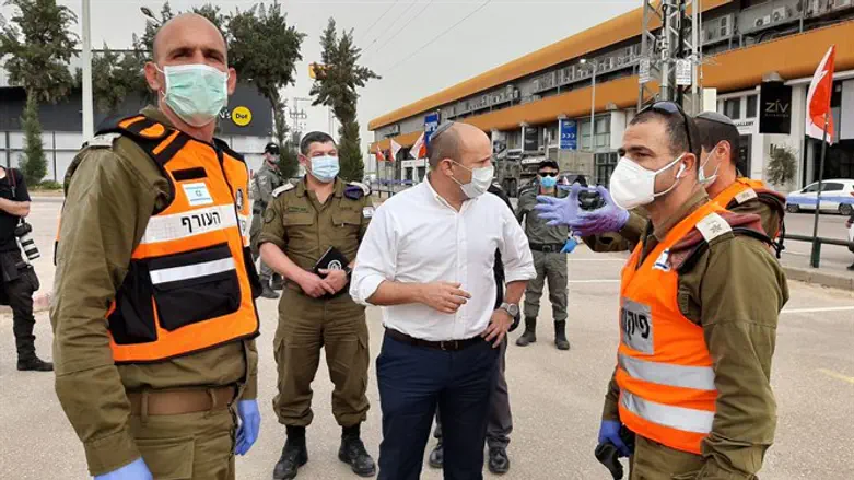 Нафтали Беннет в Бней-Браке