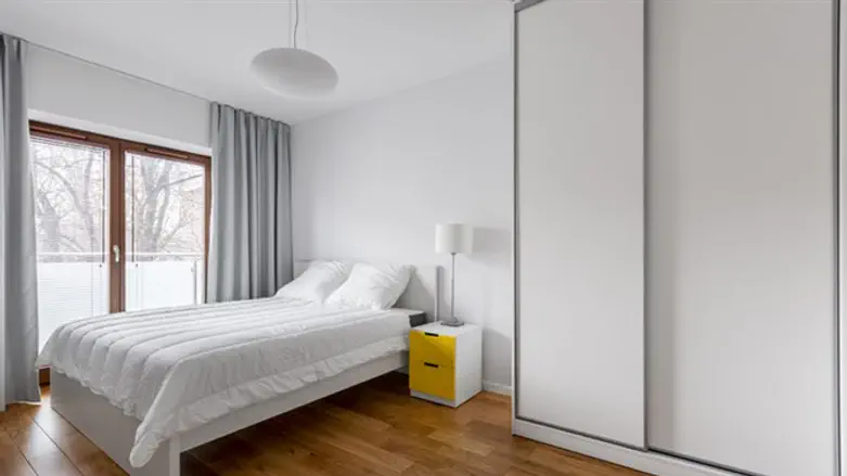 Sliding Doors Closet