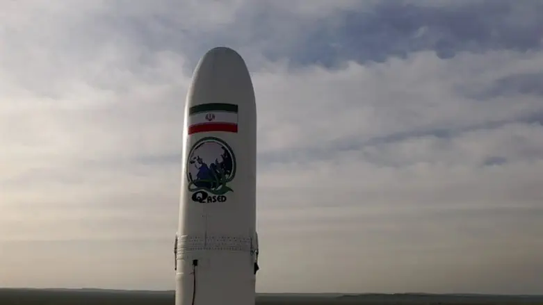 Noor satellite launched into orbit by Iran's Revolutionary Guards Corps
