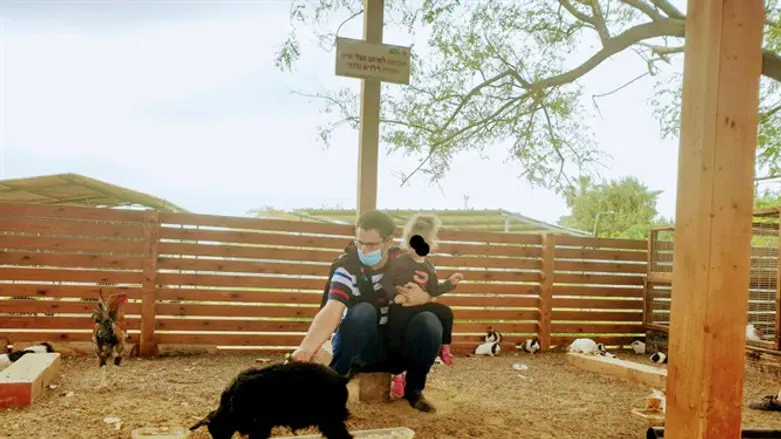 החווה נפתחה מחדש