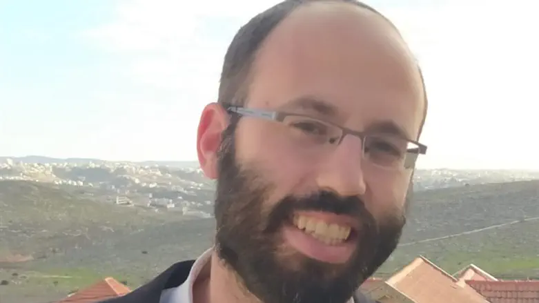 אביעד תפוחי
