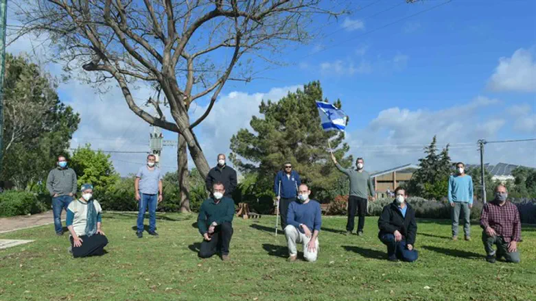 התורמים מתגייסים