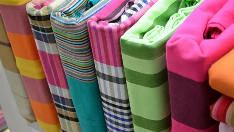 מצעים מגוונים