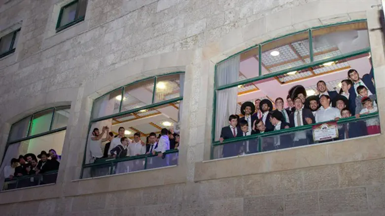 60 סיומי מסכת במלון הקורונה