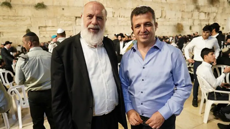 הרב אהרון כץ עם ראש עיריית רמת גן