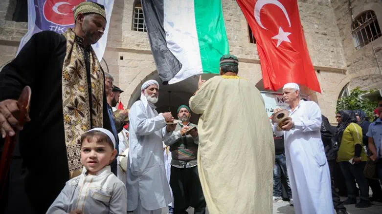 Festival sponsored by 'Tika' Turkish-Palestinian cooperation org