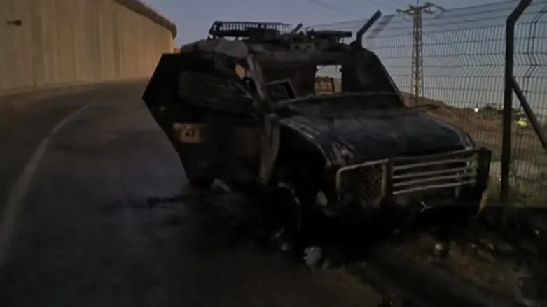 Сгоревший бронеавтомобиль ЦАХАЛ