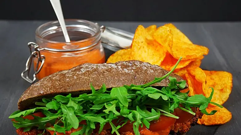 כריך סטייק כרובית