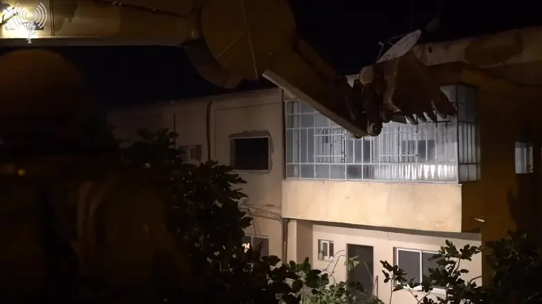 הריסת בית המחבל שרצח את רנה שנרב