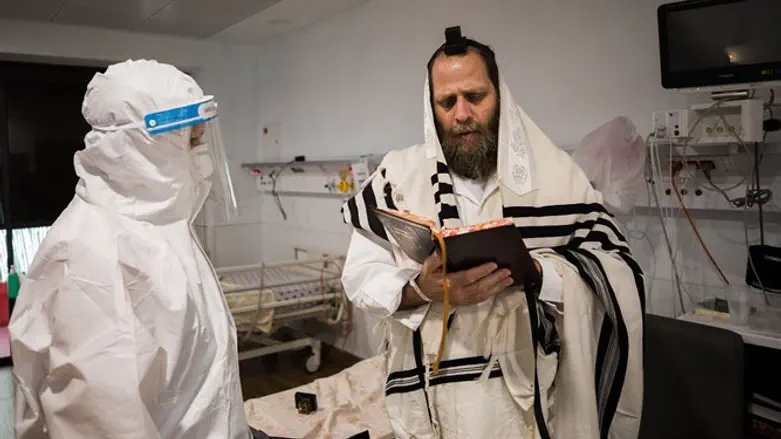 Coronavirus patient in morning prayer