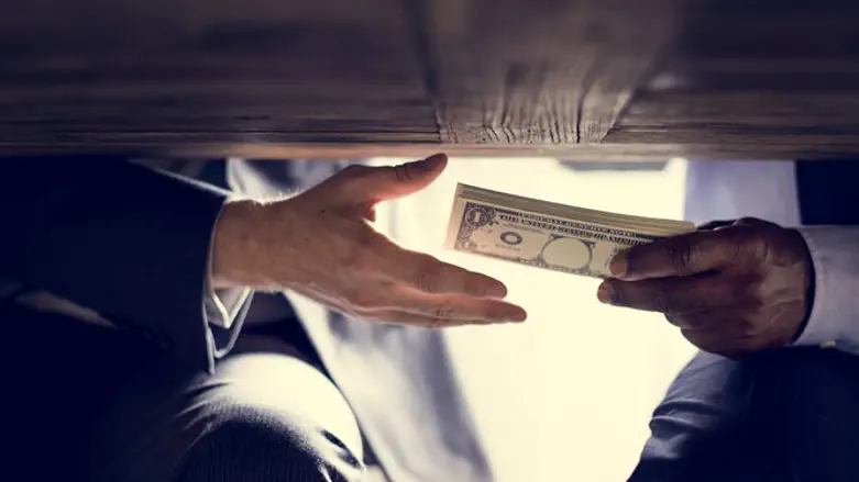 bribe (illustration)