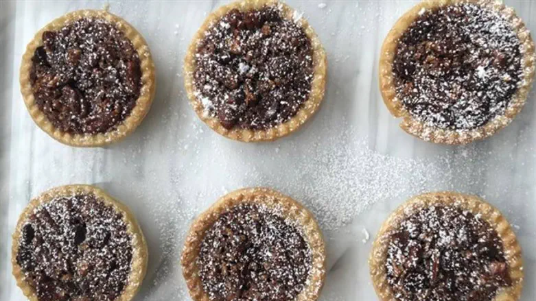 Chocolate Pecan Mini Pies