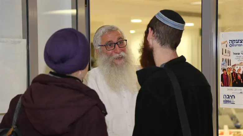 הרב דודי וזוג 