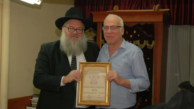 הרב אוירכמן והשר אורי אריאל