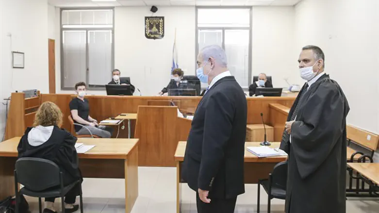 משלם את מחיר מחדליו בריסון מערכת המשפט. נתניהו בפתיחת משפטו השבוע