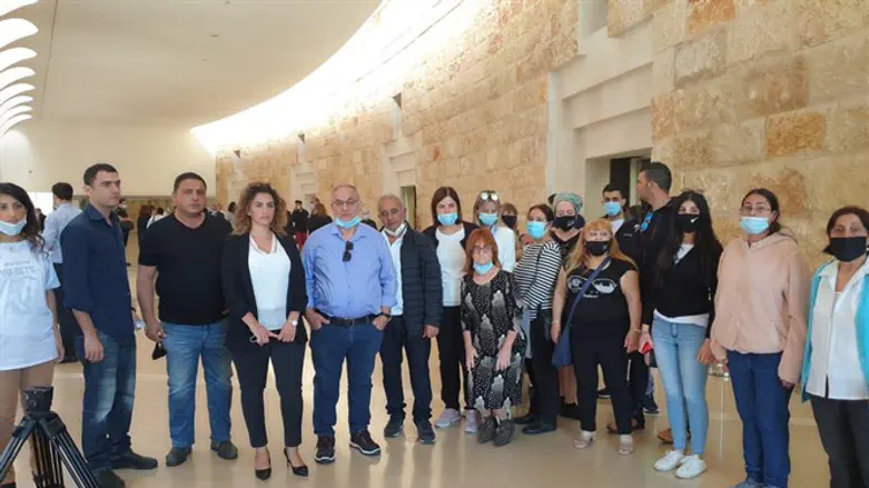 Члены семей жертв террора в суде