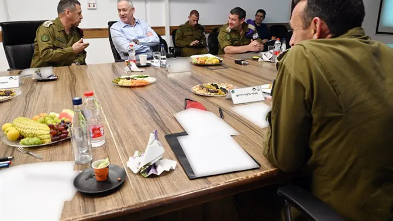 גנץ והרמטכ"ל