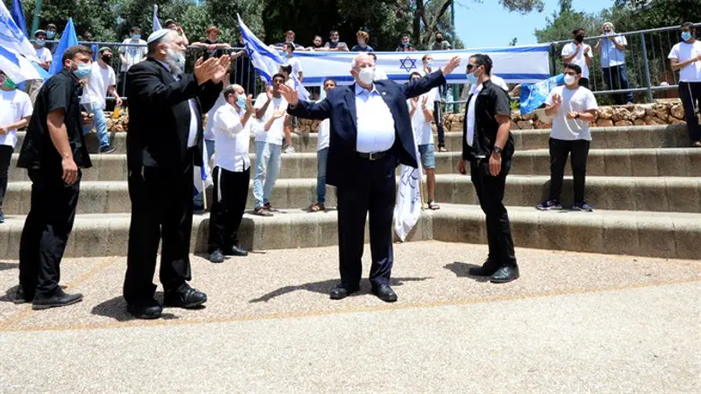 ראובן ריבלין בישיבת כפר הרא"ה