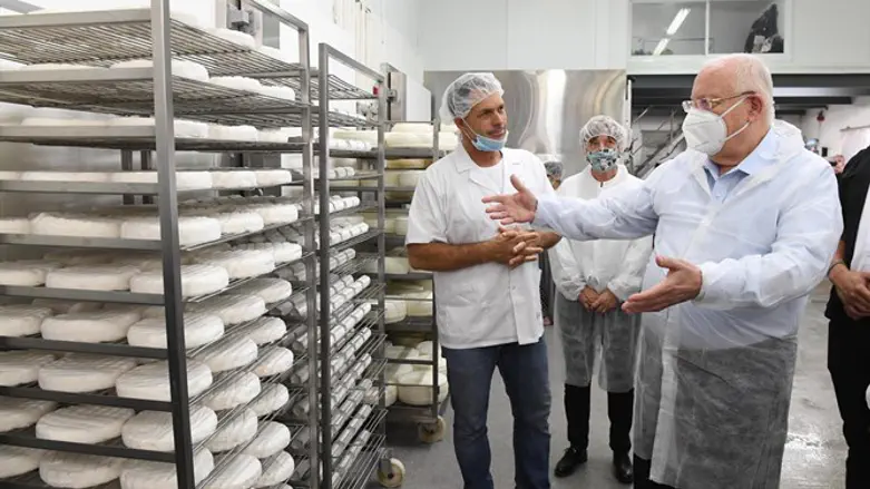 Rivlin in Kfar Haroeh