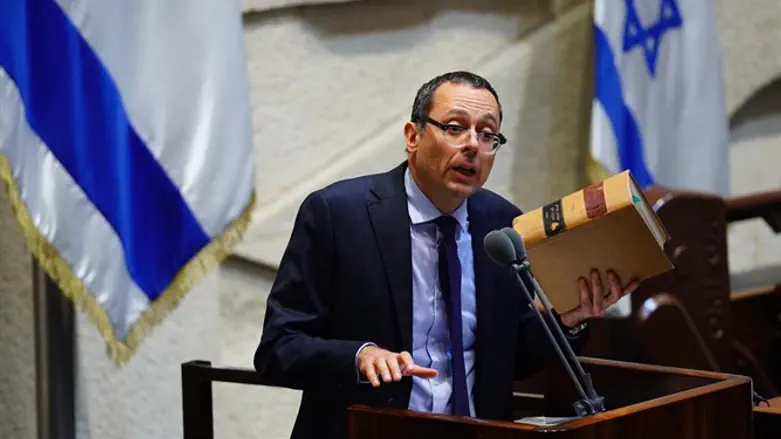 MK Tzvi Hauser