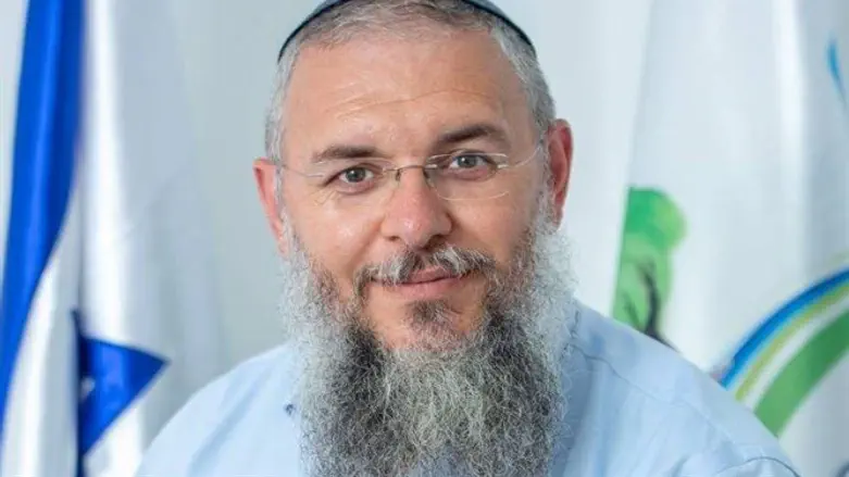 שלמה נאמן
