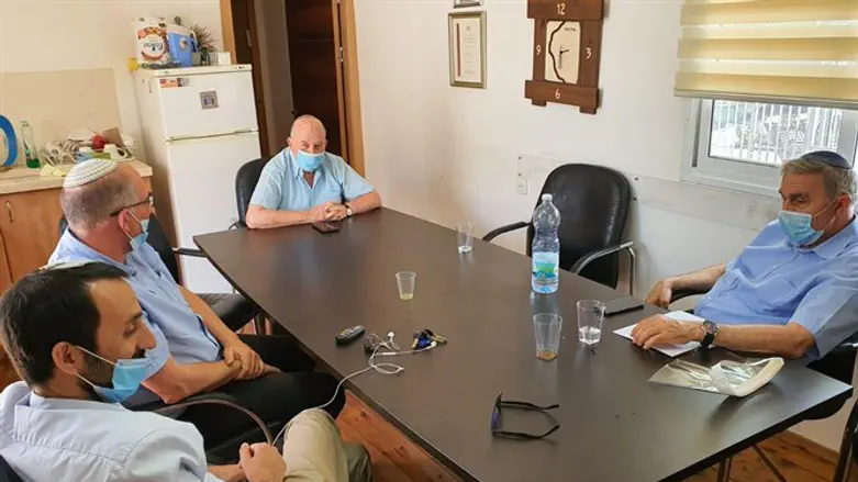 צוות ההיגוי