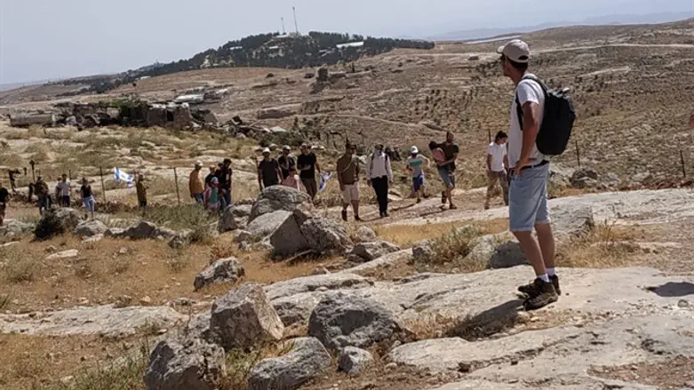 Illegal Arab construction on Mount Hebron