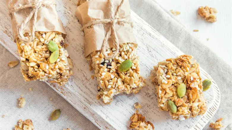 חטיפי אנרגיה ביצור עצמי