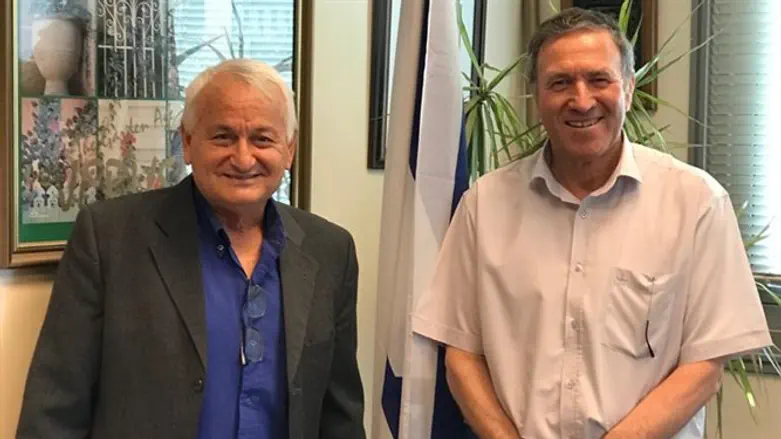 אלון שוסטר ונחום איצקוביץ