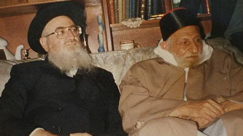 הרב יצחק כדורי והרב מרדכי אליהו