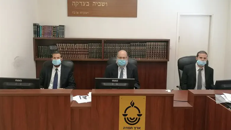 בית הדין לממונות "ארץ חמדה גזית"