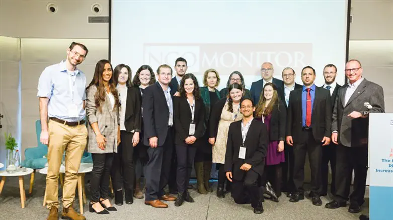 הצליחו לתפוס בזמן אמת את ניסיון הרש"פ לתפוס טרמפ על הקורונה. חברי NGO Monitor