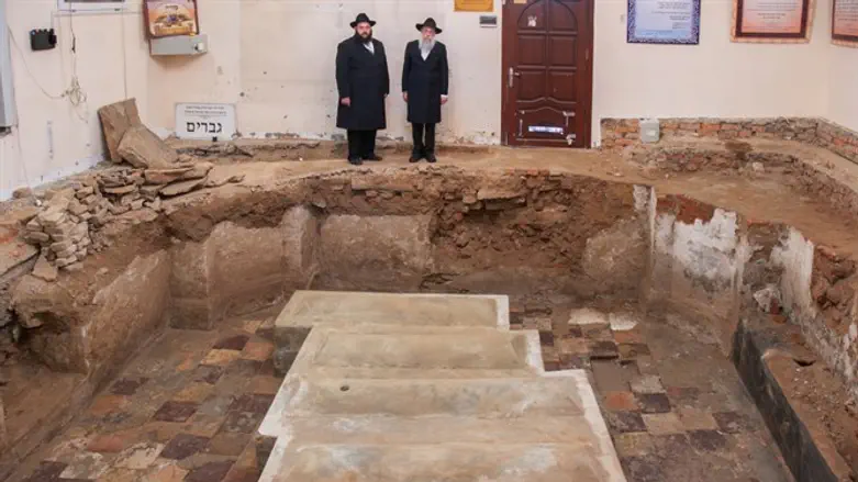 שרידי האוהל המקורי