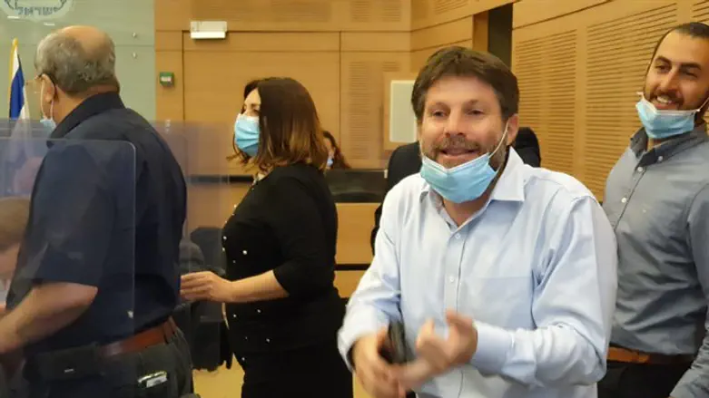 Бецалель Смотрич на заседании Финансового комитета Кнессета