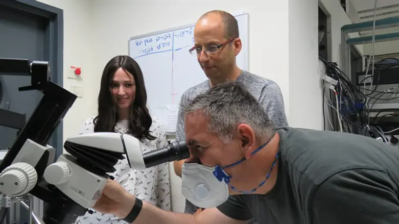 The Israeli team - Ayala Matzner, Prof. Izhar Bar-Gad, Yuval El-Hanany