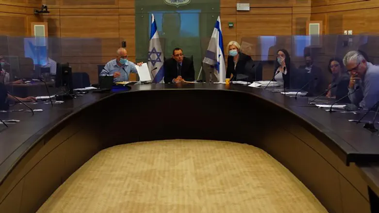 הדיון בוועדת חוץ וביטחון. היום