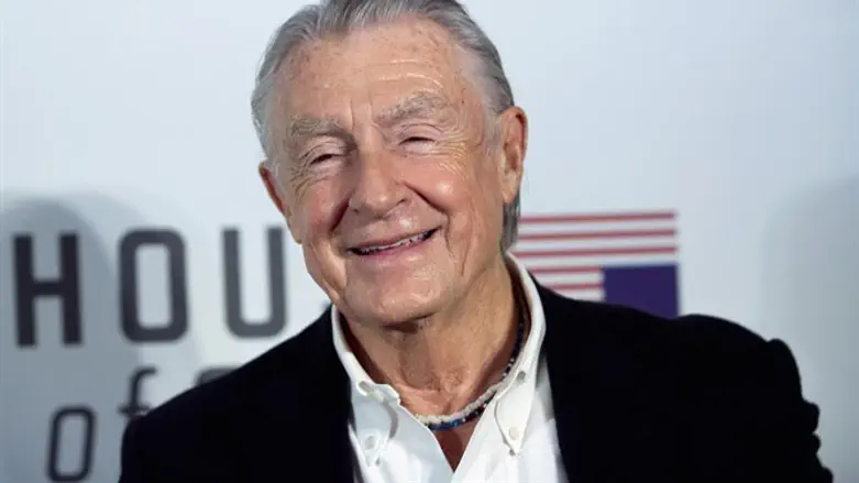 Joel Schumacher