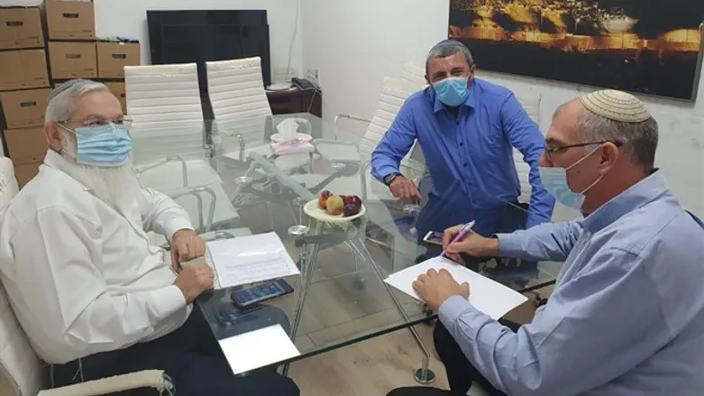 הרב רפי פרץ, ניר אורבך והרב אלי בן דהן