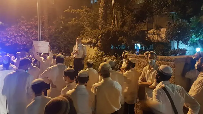 Акция протеста у дома мэра Иерусалима